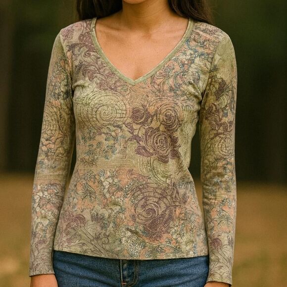 American Vintage Tops - vintage Y2K 2000s retro Floral V-neck long sleeve top with rhinestone roses
